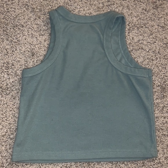 Crop Top - Picture 2 of 3